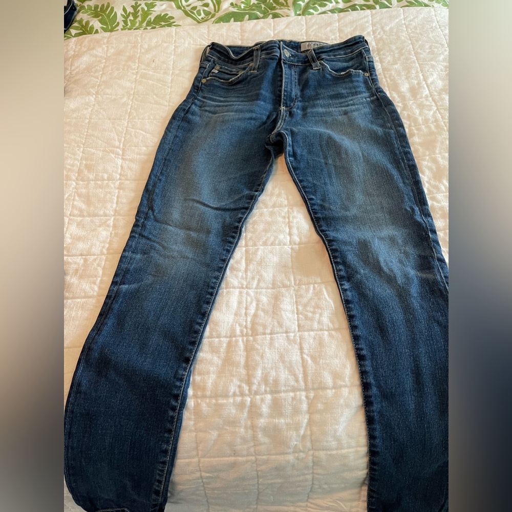 AG Farrah skinny ankle 27r.